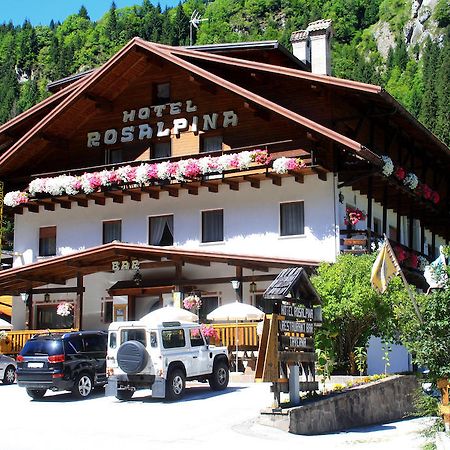 Hotel Rosalpina Rocca Pietore Exterior photo