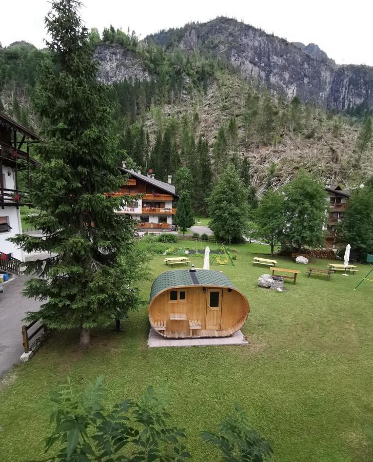 Hotel Rosalpina Rocca Pietore Exterior photo